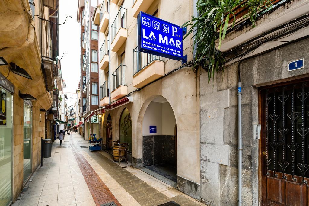 Pension La Mar Кастро-Урдіалес Екстер'єр фото
