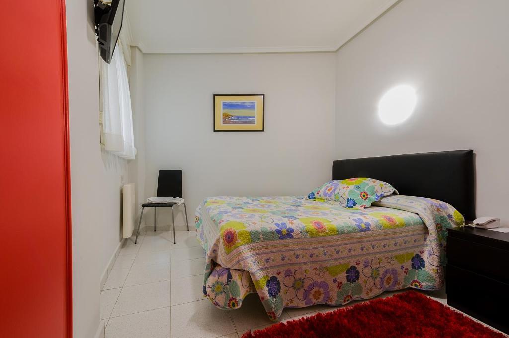 Pension La Mar Кастро-Урдіалес Номер фото